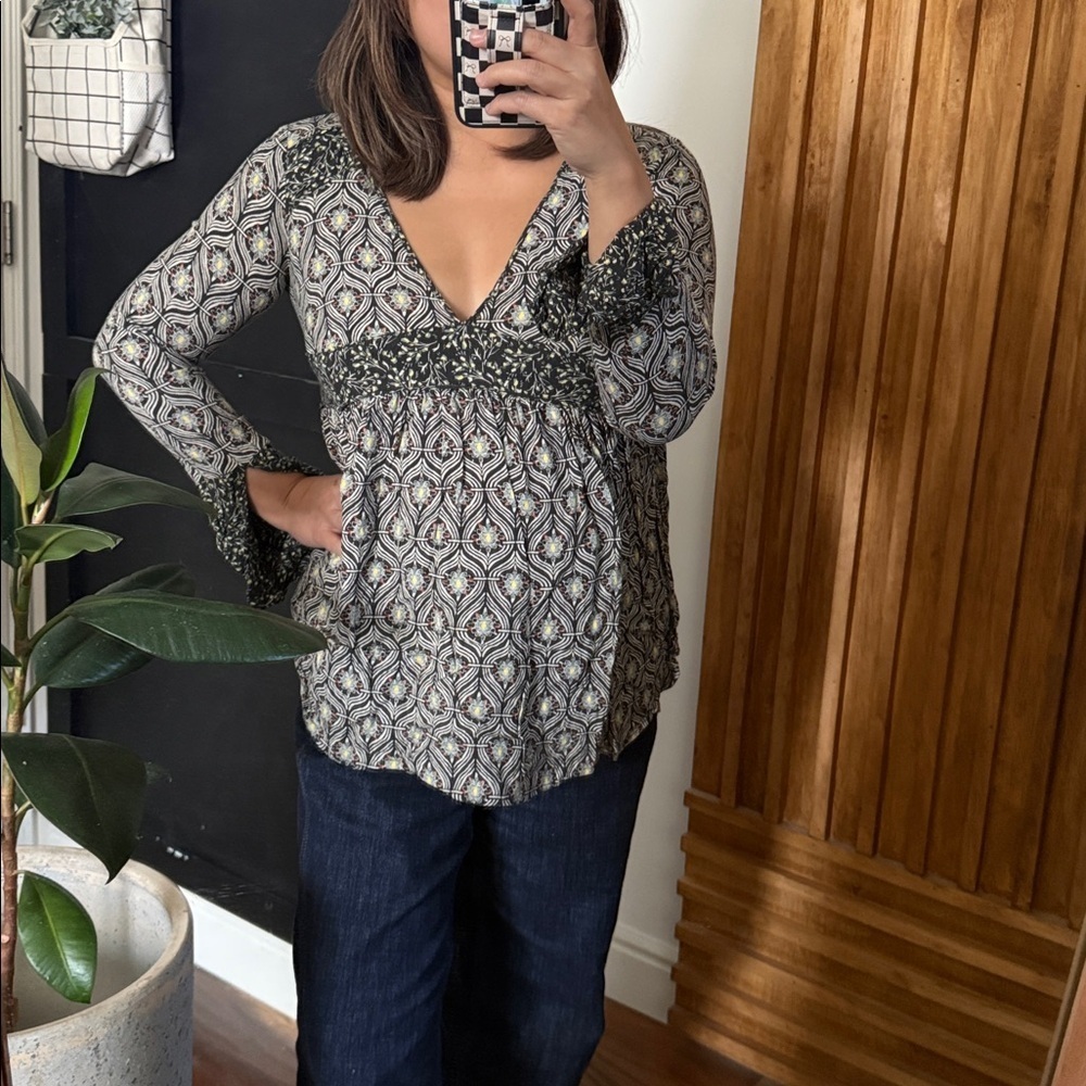 Free People Top Rolling Hills Bell‎ Sleeve Tunic. Size XS